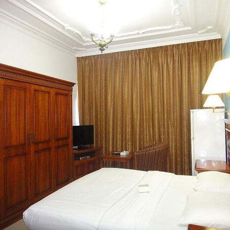 Flamingo Hotel Apartment 1 Abu Dhabi Exterior photo