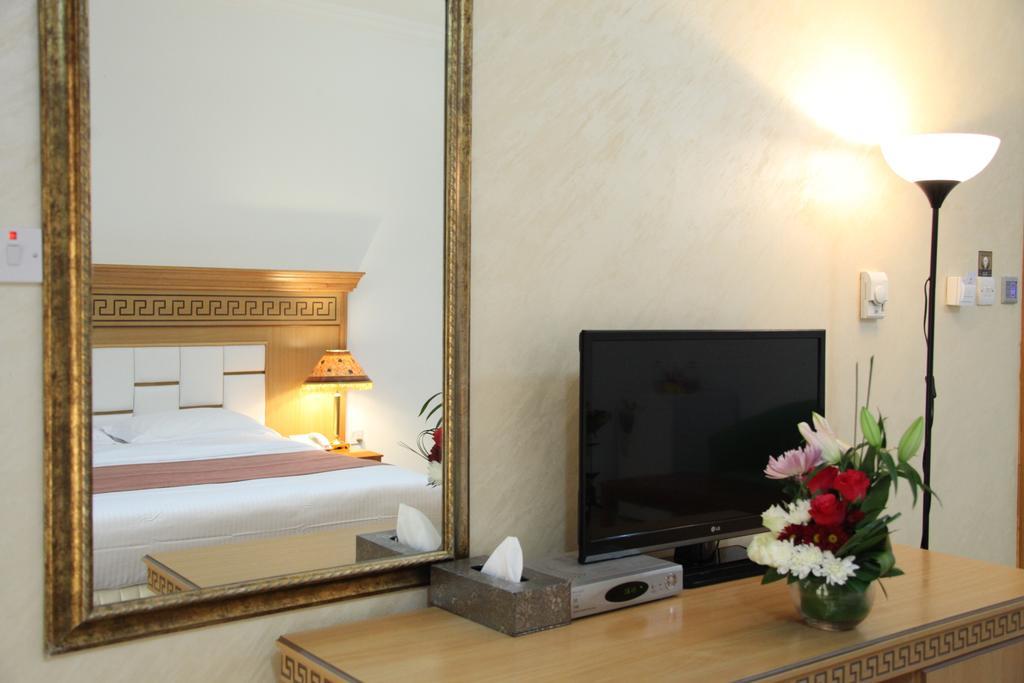 Flamingo Hotel Apartment 1 Abu Dhabi Room photo