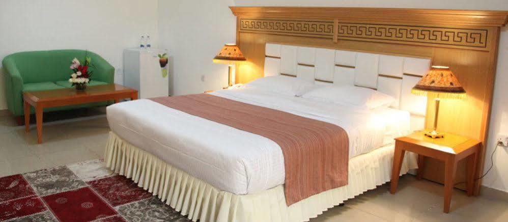 Flamingo Hotel Apartment 1 Abu Dhabi Exterior photo